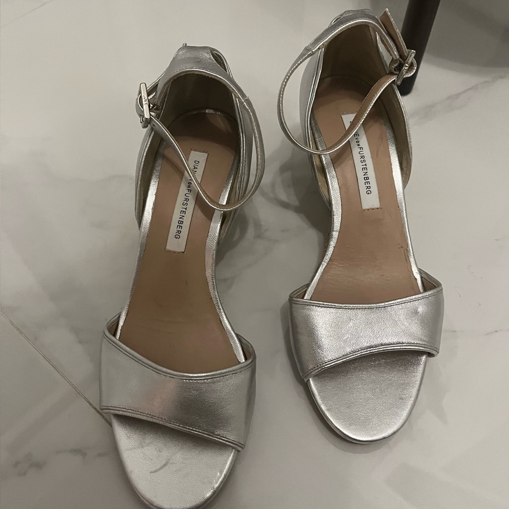 New Diane Von Furstenberg Silver Shoes